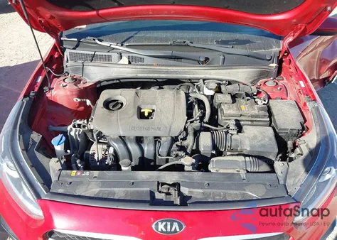 2021 Kia Forte Lxs z USA, uszkodzony, nr VIN 3KPF24AD8ME389982